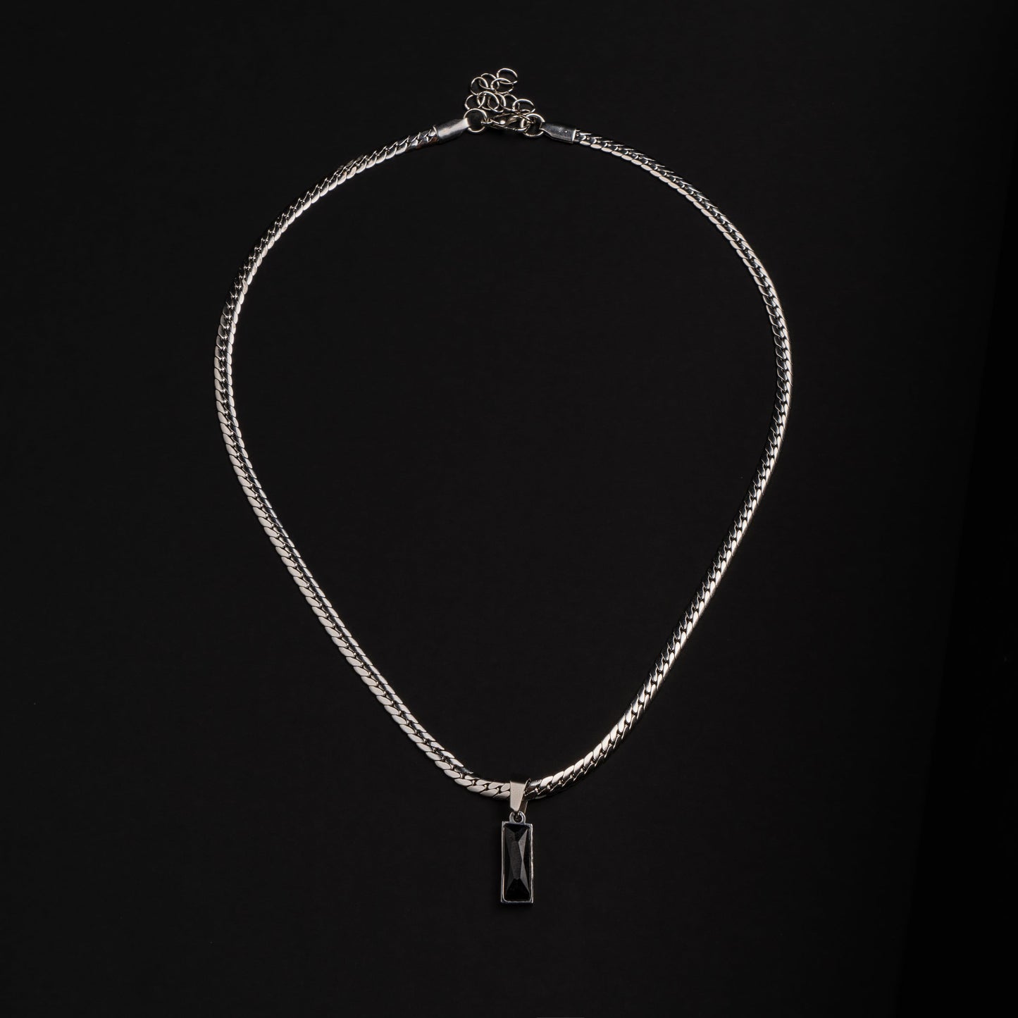 Верижка от неръждаема стомана "Luna Ember"